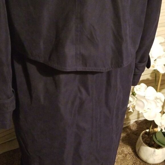 REGENT PARK navy trench coat - Picture 6 of 8